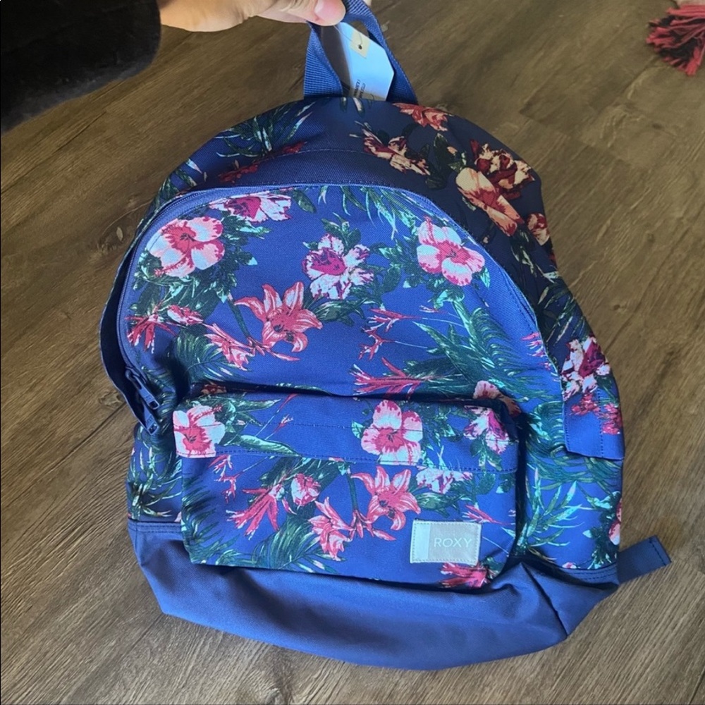 NWT adorable Roxy backpack “sugar baby”, blue w tropic print